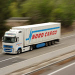 Vehicle de Nord Cargo en ruta autopista